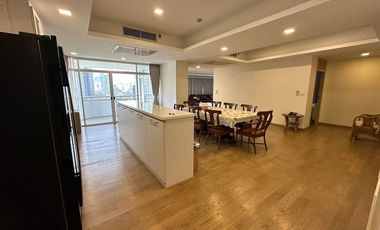 Wohnung zur Miete mit 3 Zimmer in Watthana, Bangkok