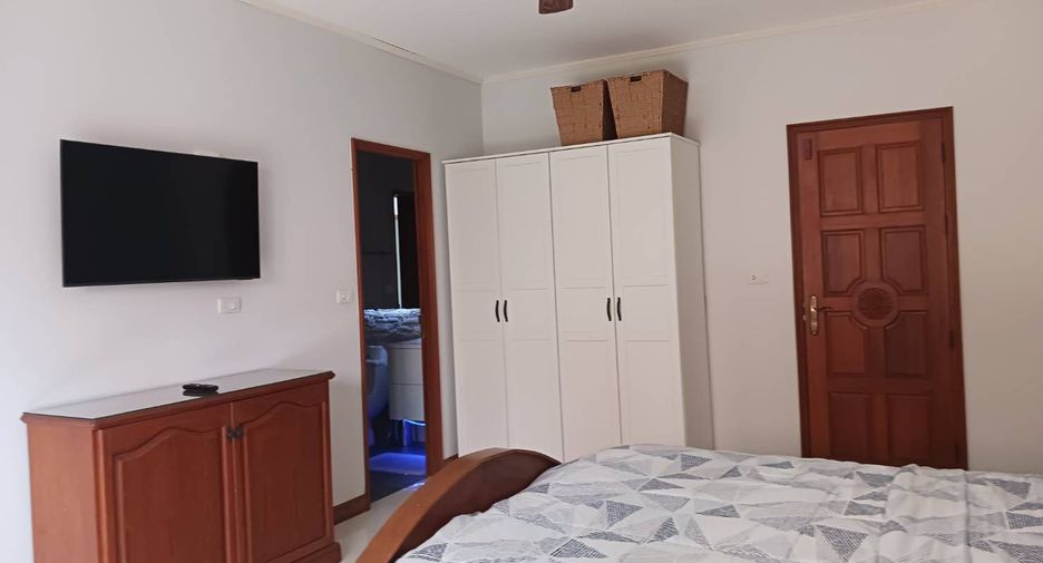 For rent 3 bedrooms house in South Pattaya, Pattaya
