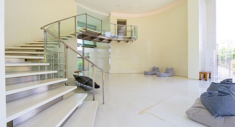 Villa zum Kauf mit 5 Zimmer in Hua Hin, Prachuap Khiri Khan
