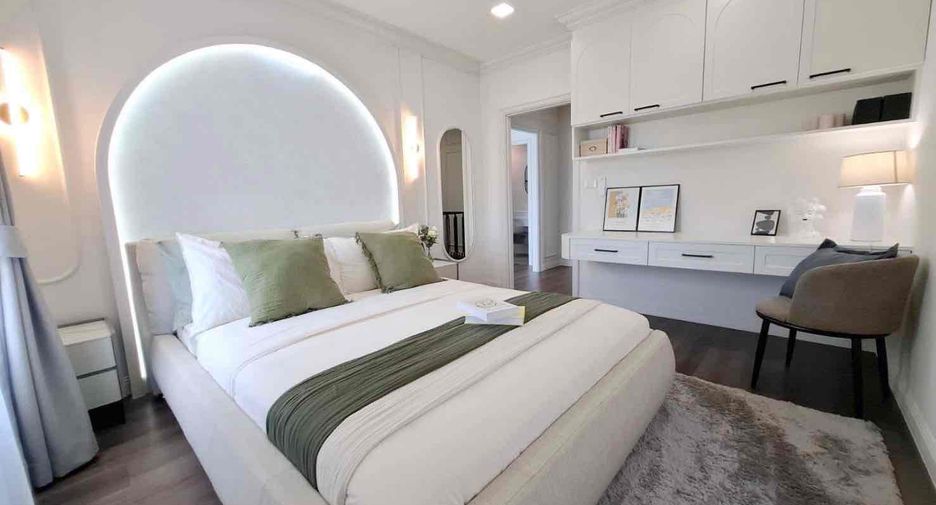 For sale 3 bedrooms villa in Bang Lamung, Chonburi