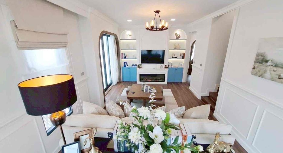 For sale 3 bedrooms villa in Bang Lamung, Chonburi