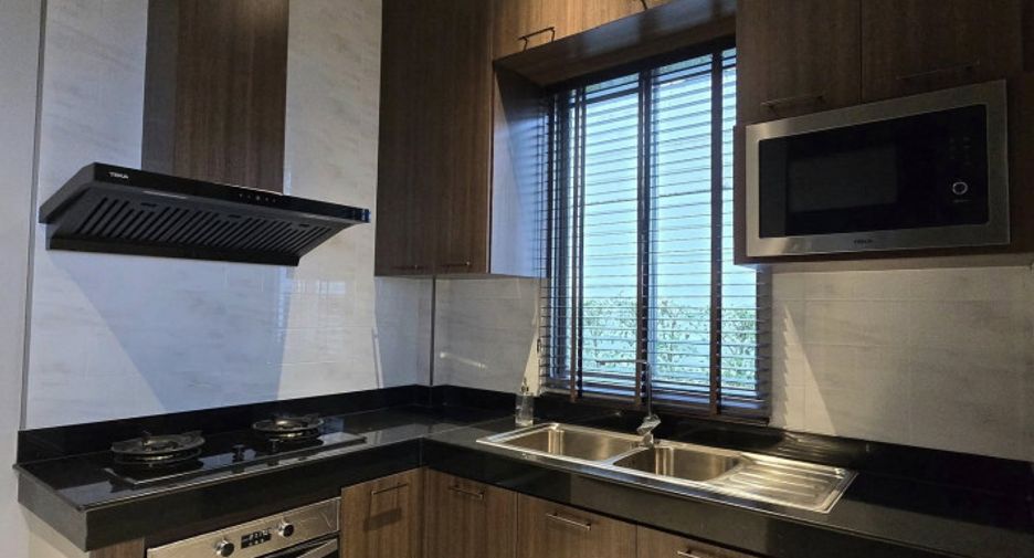 For rent 4 bed house in Bang Phli, Samut Prakan