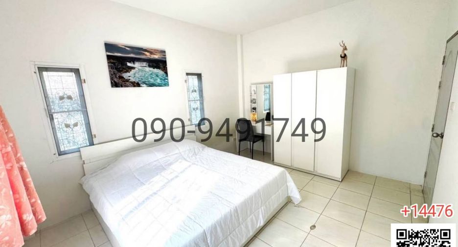 For rent 2 bedrooms house in Khlong Sam Wa, Bangkok