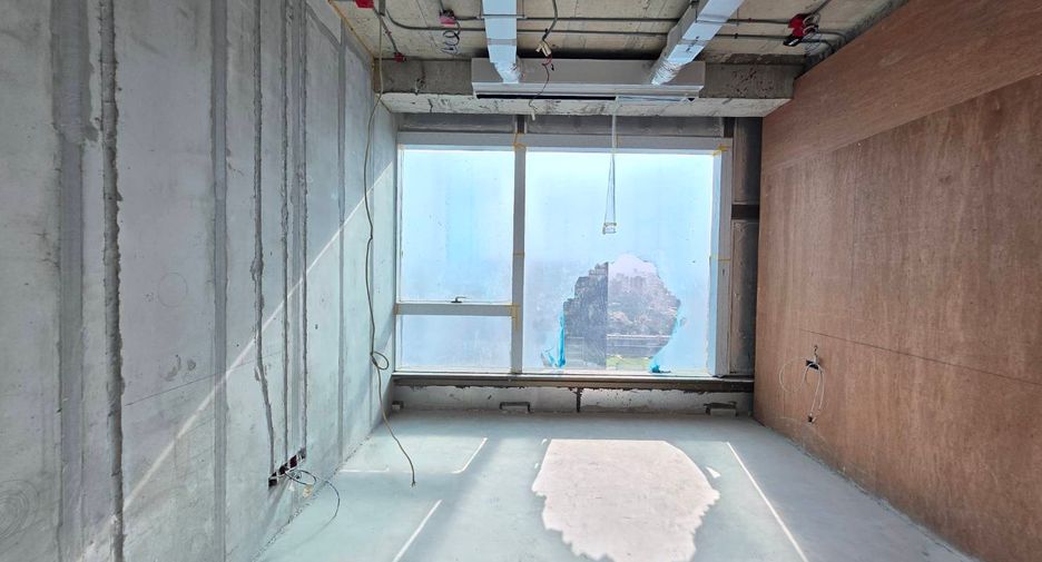 For sale 3 bedrooms condo in Pathum Wan, Bangkok