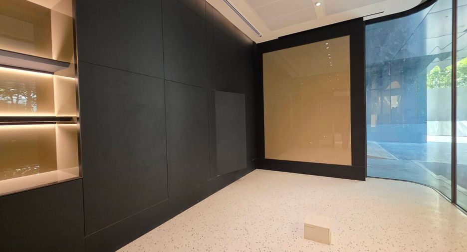 For sale 3 bedrooms condo in Pathum Wan, Bangkok
