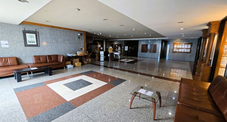 For sale 2 bedrooms condo in Bang Rak, Bangkok