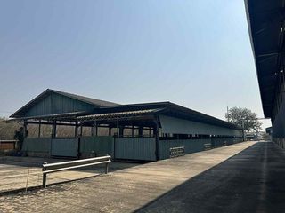 For rent 15 bed warehouse in Nikhom Phatthana, Rayong