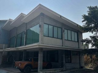 For rent 15 bed warehouse in Nikhom Phatthana, Rayong
