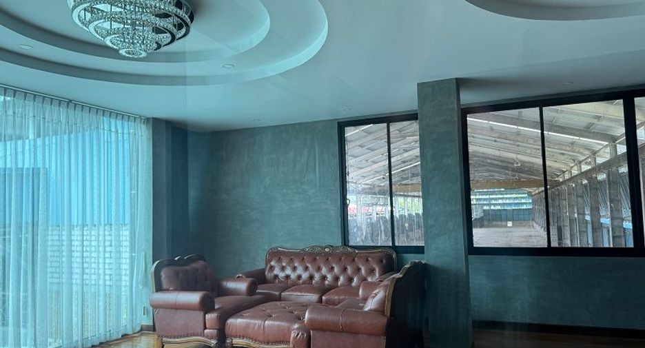 For rent 15 bedrooms warehouse in Nikhom Phatthana, Rayong