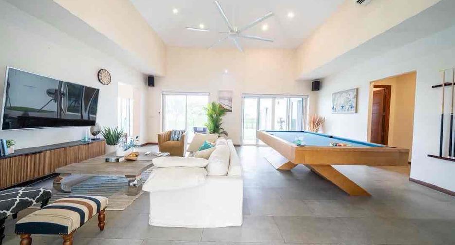 For rent 5 bed villa in East Pattaya, Pattaya