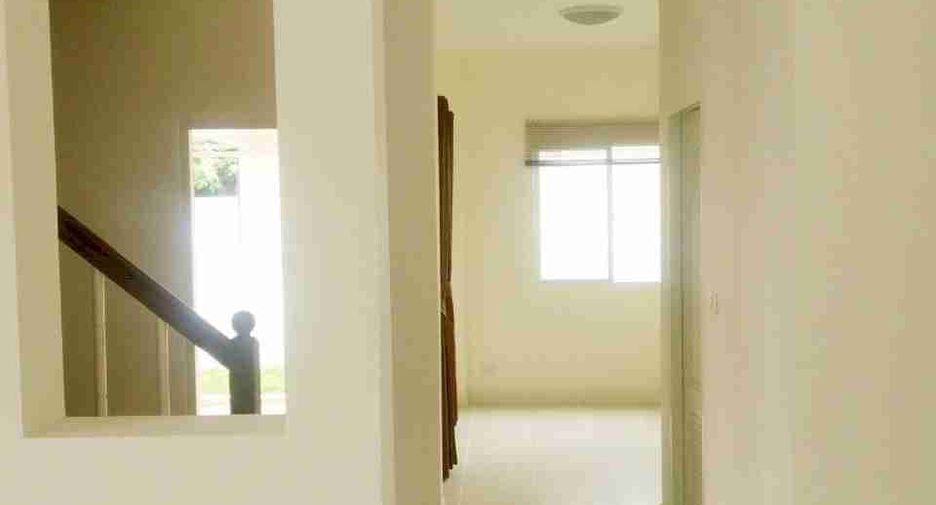 À vendre 3 chambres maison à Lat Krabang, Bangkok