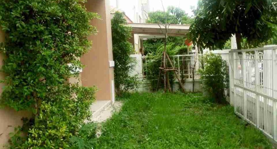 À vendre 3 chambres maison à Lat Krabang, Bangkok