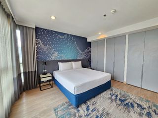 For rent 3 bedrooms serviced apartment in Khlong Toei, Bangkok