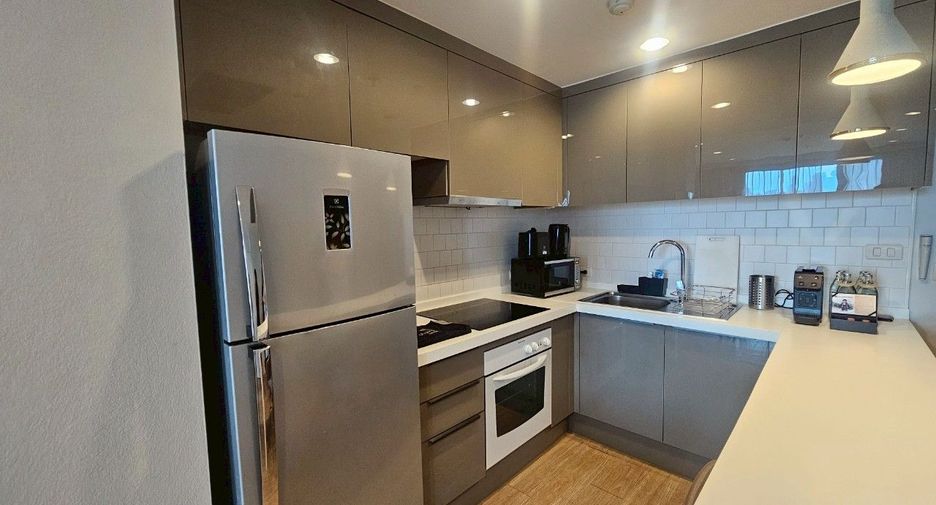 Serviced Apartment zur Miete mit 3 Zimmer in Khlong Toei, Bangkok