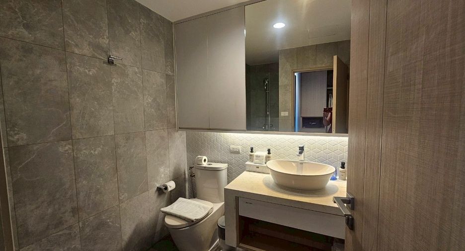 Serviced Apartment zur Miete mit 3 Zimmer in Khlong Toei, Bangkok