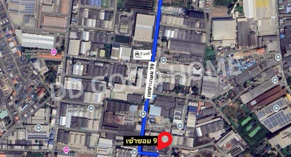 Casa adosada en venta de 2 habitaciones en Krathum Baen, Samut Sakhon