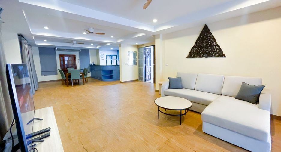 For rent and for sale 4 bedrooms villa in Mueang Phuket, Phuket