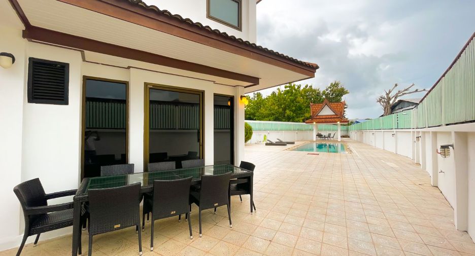 For rent and for sale 4 bedrooms villa in Mueang Phuket, Phuket