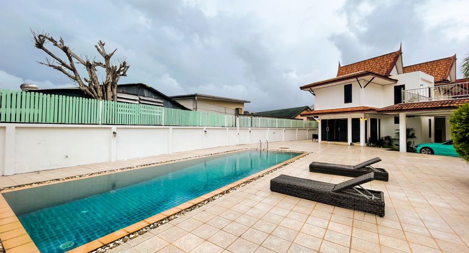 For rent and for sale 4 bedrooms villa in Mueang Phuket, Phuket