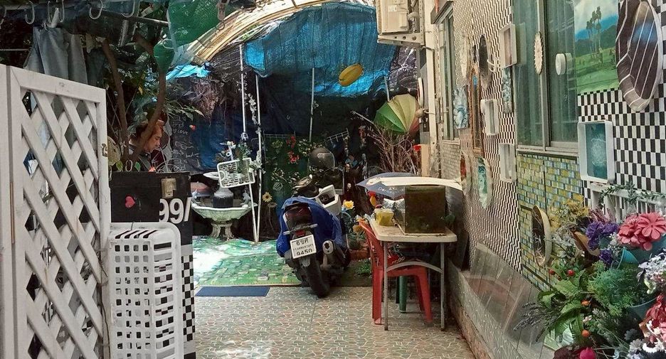 Reihenhaus zum Kauf mit 3 Zimmer in Mueang Nonthaburi, Nonthaburi