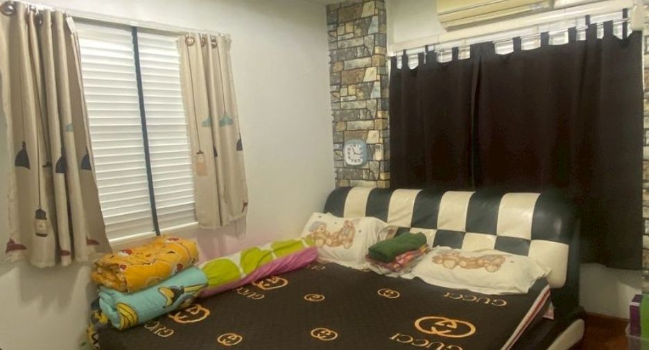 Reihenhaus zum Kauf mit 3 Zimmer in Mueang Nonthaburi, Nonthaburi