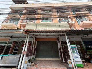 For sale 4 Beds retail Space in Phra Samut Chedi, Samut Prakan