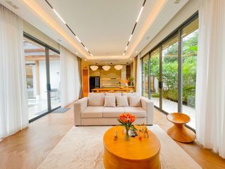 For rent 3 bedrooms villa in Mueang Phuket, Phuket