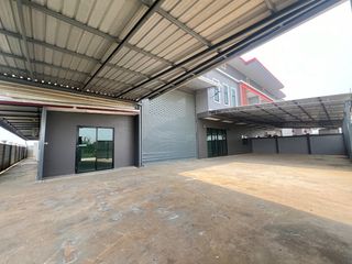 For rent 5 bed warehouse in Lam Luk Ka, Pathum Thani