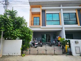 For sale 4 bed house in Mueang Chachoengsao, Chachoengsao