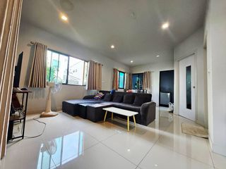 For sale 4 bed house in Mueang Chachoengsao, Chachoengsao
