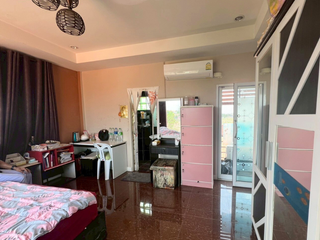For sale 6 Beds house in Mueang Phitsanulok, Phitsanulok