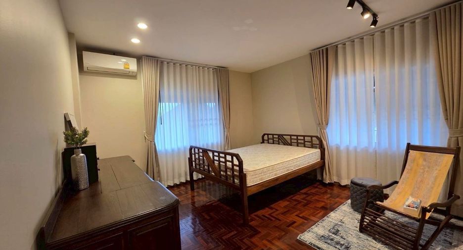 For rent 3 bedrooms house in San Sai, Chiang Mai