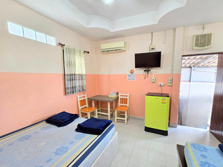 For sale 17 bed hotel in Phrom Phiram, Phitsanulok