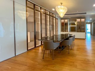 For sale 3 bed condo in Khlong Toei, Bangkok