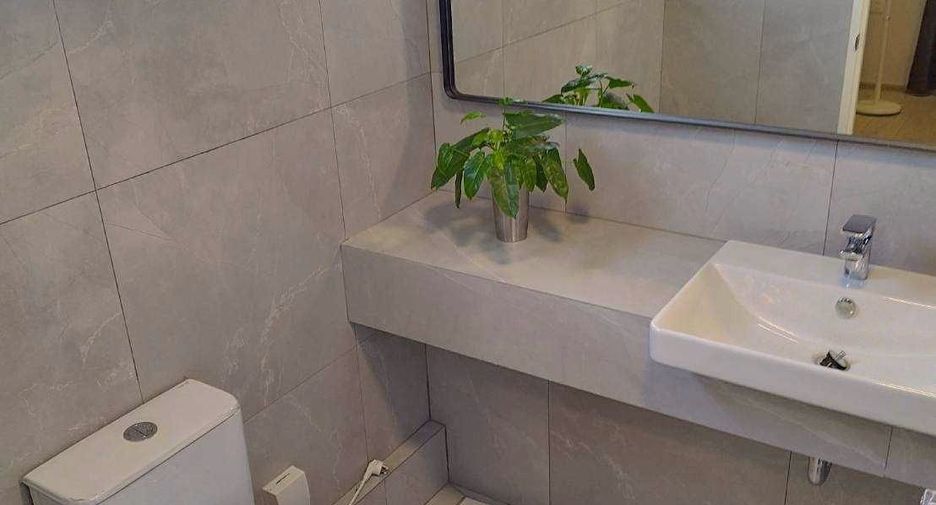 For sale 3 bedrooms house in Phra Samut Chedi, Samut Prakan