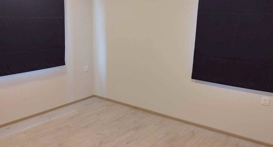 For sale 3 bedrooms house in Phra Samut Chedi, Samut Prakan