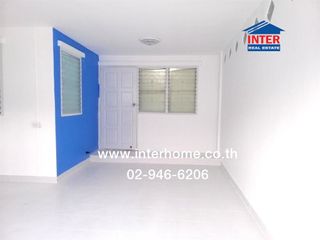 For sale 3 bed townhouse in Lam Luk Ka, Pathum Thani