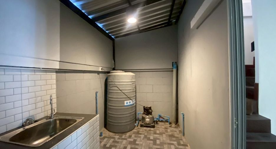 For sale 2 bedrooms townhouse in Nong Khaem, Bangkok