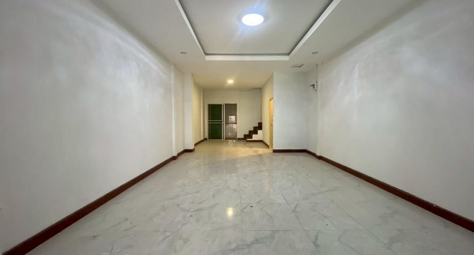 For sale 2 bedrooms townhouse in Nong Khaem, Bangkok