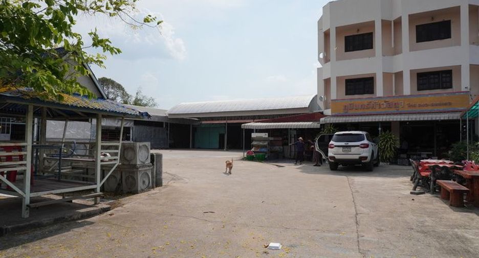 Terreno en venta en Kamalasai, Kalasin
