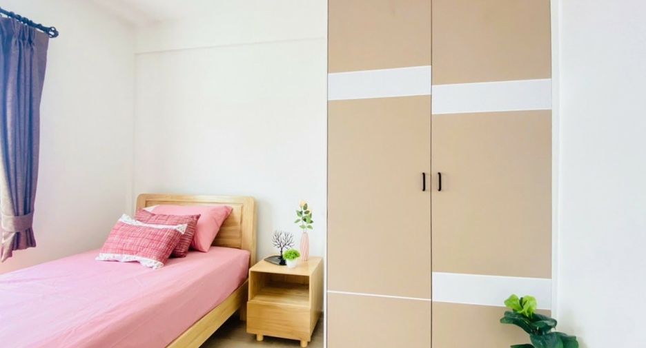 For rent 3 bedrooms townhouse in Prawet, Bangkok