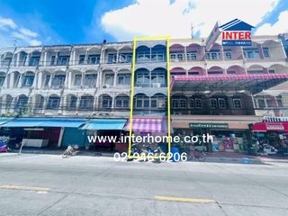 For sale 2 Beds retail Space in Mueang Samut Prakan, Samut Prakan