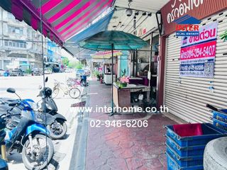 For sale 2 Beds retail Space in Mueang Samut Prakan, Samut Prakan