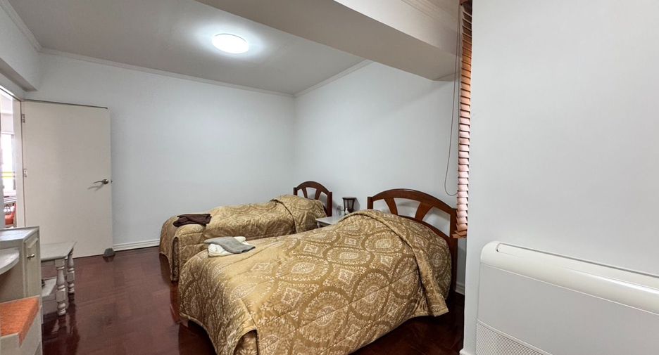 For rent and for sale 2 bedrooms condo in Na Jomtien, Pattaya