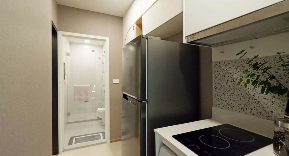 For sale 1 bed condo in Bang Phlat, Bangkok