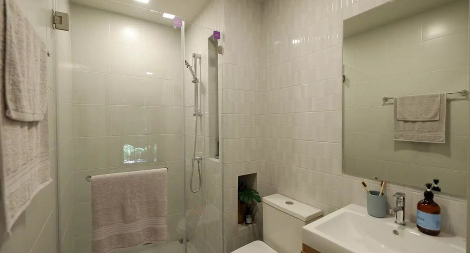 For sale 1 bed condo in Bang Phlat, Bangkok