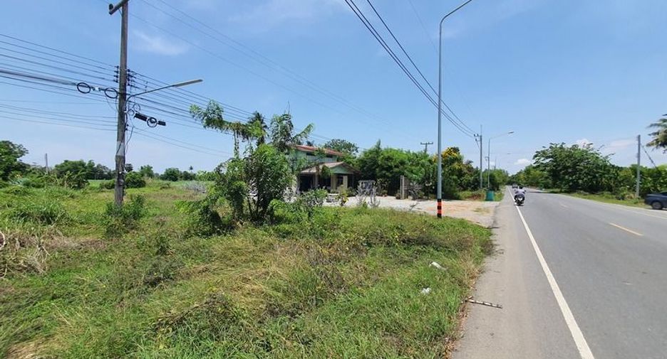 For sale land in Sam Chuk, Suphan Buri