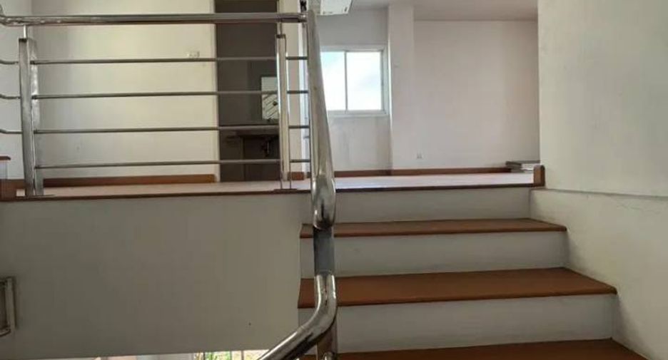 For sale 2 bedrooms townhouse in Lat Krabang, Bangkok