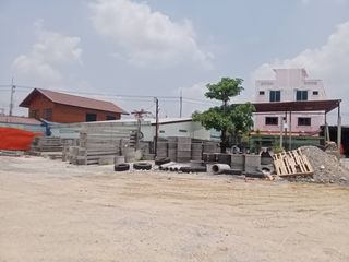 For sale land in Sa Bot, Lopburi