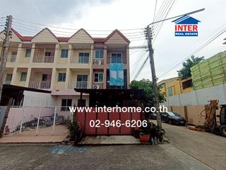 For sale 3 bed townhouse in Lam Luk Ka, Pathum Thani